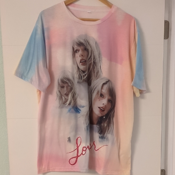 Taylor Swift Pink and Blue oversized Lover rainbow Short Sleeve Tee - Picture 1 of 8